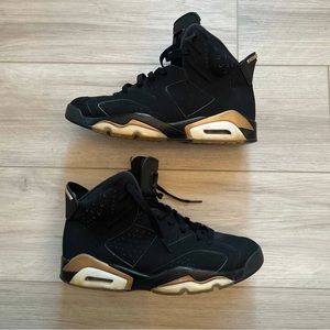 Mens Air Jordan 6 “Defining Moments” Size 9 Used Condition REPLACEMENT INSOLES